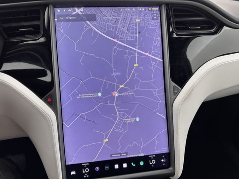 Tesla Model X 100D Aut. *PANO-WINDOW | AUTO-PILOT | LUXURY-LEATHER | CCS-FASTLOADER | NAVI-FULLMAP | FULL-LED | AIR-SUSPENSION | DIGI-COCKPIT | KEYLESS | CAMERA | DAB+ | HEATED-COMFORTSEATS | TOWBAR | 20''ALU*