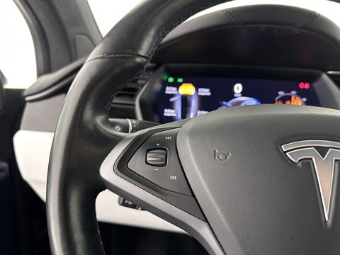 Tesla Model X 100D Aut. *PANO-WINDOW | AUTO-PILOT | LUXURY-LEATHER | CCS-FASTLOADER | NAVI-FULLMAP | FULL-LED | AIR-SUSPENSION | DIGI-COCKPIT | KEYLESS | CAMERA | DAB+ | HEATED-COMFORTSEATS | TOWBAR | 20''ALU*