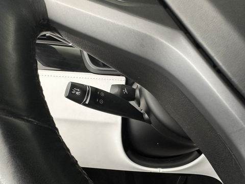 Tesla Model X 100D Aut. *PANO-WINDOW | AUTO-PILOT | LUXURY-LEATHER | CCS-FASTLOADER | NAVI-FULLMAP | FULL-LED | AIR-SUSPENSION | DIGI-COCKPIT | KEYLESS | CAMERA | DAB+ | HEATED-COMFORTSEATS | TOWBAR | 20''ALU*