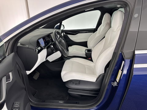 Tesla Model X 100D Aut. *PANO-WINDOW | AUTO-PILOT | LUXURY-LEATHER | CCS-FASTLOADER | NAVI-FULLMAP | FULL-LED | AIR-SUSPENSION | DIGI-COCKPIT | KEYLESS | CAMERA | DAB+ | HEATED-COMFORTSEATS | TOWBAR | 20''ALU*