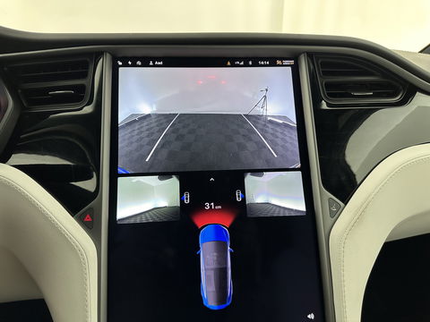 Tesla Model X 100D Aut. *PANO-WINDOW | AUTO-PILOT | LUXURY-LEATHER | CCS-FASTLOADER | NAVI-FULLMAP | FULL-LED | AIR-SUSPENSION | DIGI-COCKPIT | KEYLESS | CAMERA | DAB+ | HEATED-COMFORTSEATS | TOWBAR | 20''ALU*