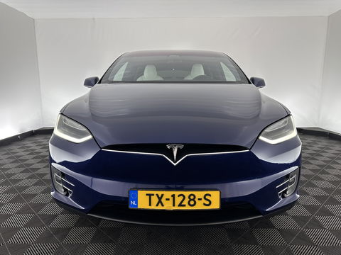 Tesla Model X 100D Aut. *PANO-WINDOW | AUTO-PILOT | LUXURY-LEATHER | CCS-FASTLOADER | NAVI-FULLMAP | FULL-LED | AIR-SUSPENSION | DIGI-COCKPIT | KEYLESS | CAMERA | DAB+ | HEATED-COMFORTSEATS | TOWBAR | 20''ALU*