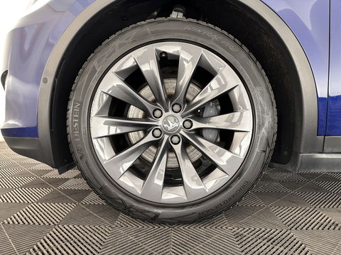 Tesla Model X 100D Aut. *PANO-WINDOW | AUTO-PILOT | LUXURY-LEATHER | CCS-FASTLOADER | NAVI-FULLMAP | FULL-LED | AIR-SUSPENSION | DIGI-COCKPIT | KEYLESS | CAMERA | DAB+ | HEATED-COMFORTSEATS | TOWBAR | 20''ALU*