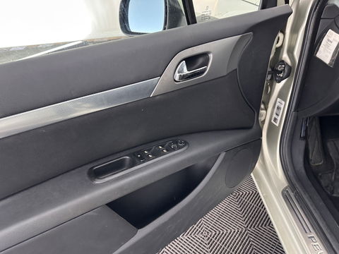 Peugeot 407 2.0-16V XS Navteq Aut. *NAVI | ECC | CRUISE | COMFORT-SEATS | 17"ALU*