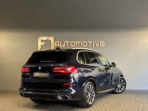 BMW X5 XDrive45e High Executive M Sport Pano|HuD|keyl|Trekhaak