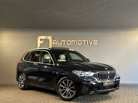 BMW X5 XDrive45e High Executive M Sport Pano|HuD|keyl|Trekhaak