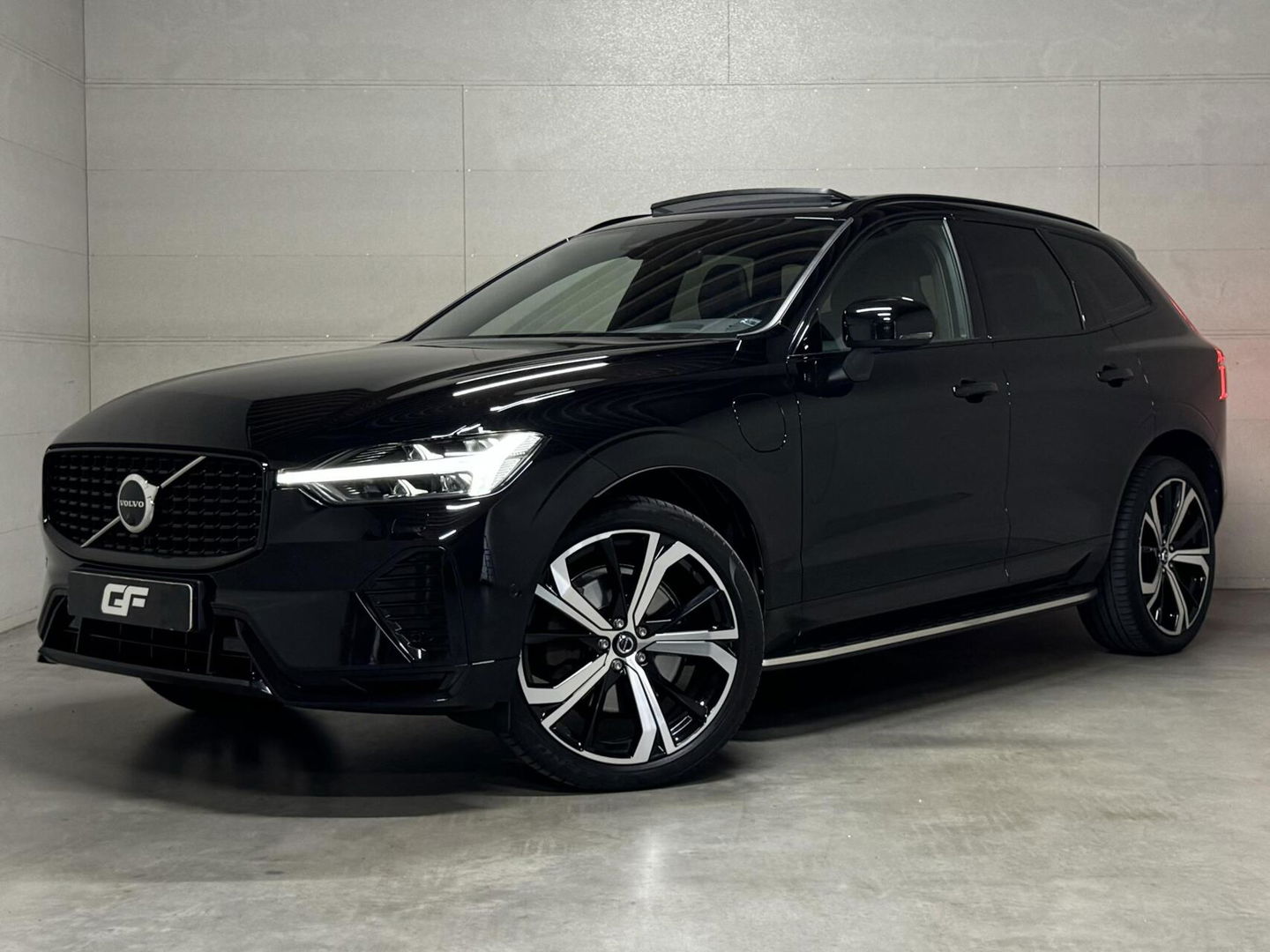 Volvo XC60 2.0 Recharge T6 AWD R-Design Pano H/K 360º Autopilot