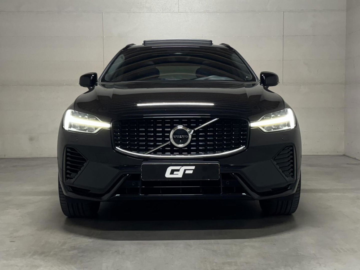 Volvo XC60 2.0 Recharge T6 AWD R-Design Pano H/K 360º Autopilot