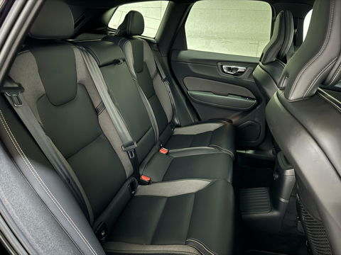 Volvo XC60 2.0 Recharge T6 AWD R-Design Pano H/K 360º Autopilot