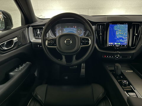 Volvo XC60 2.0 Recharge T6 AWD R-Design Pano H/K 360º Autopilot