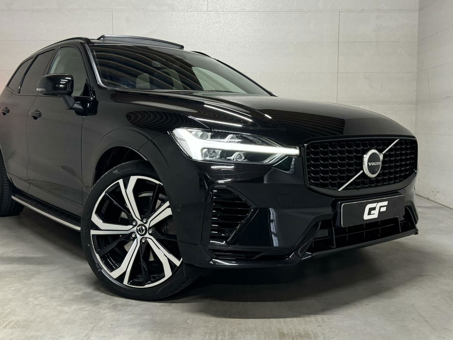 Volvo XC60 2.0 Recharge T6 AWD R-Design Pano H/K 360º Autopilot