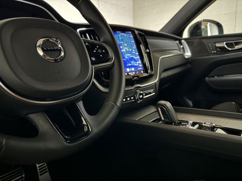 Volvo XC60 2.0 Recharge T6 AWD R-Design Pano H/K 360º Autopilot