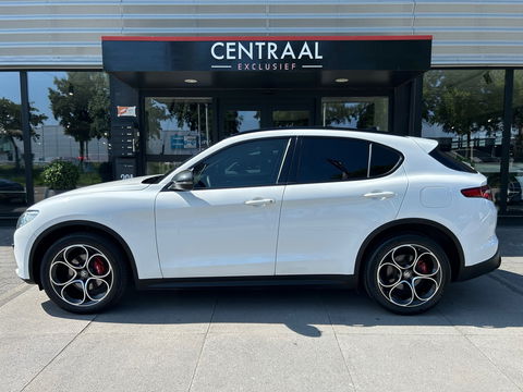 Alfa Romeo Stelvio 2.0 T AWD Super 280PK|Pano|Harman/Kardon|Memory|Camera|ACC|Keyless|Leder|Carplay