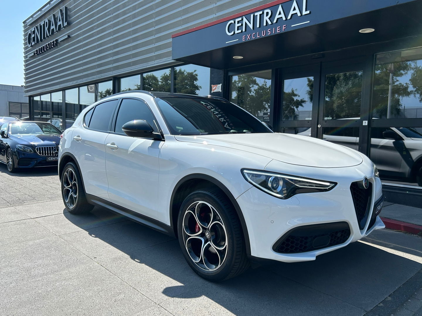 Alfa Romeo Stelvio 2.0 T AWD Super 280PK|Pano|Harman/Kardon|Memory|Camera|ACC|Keyless|Leder|Carplay