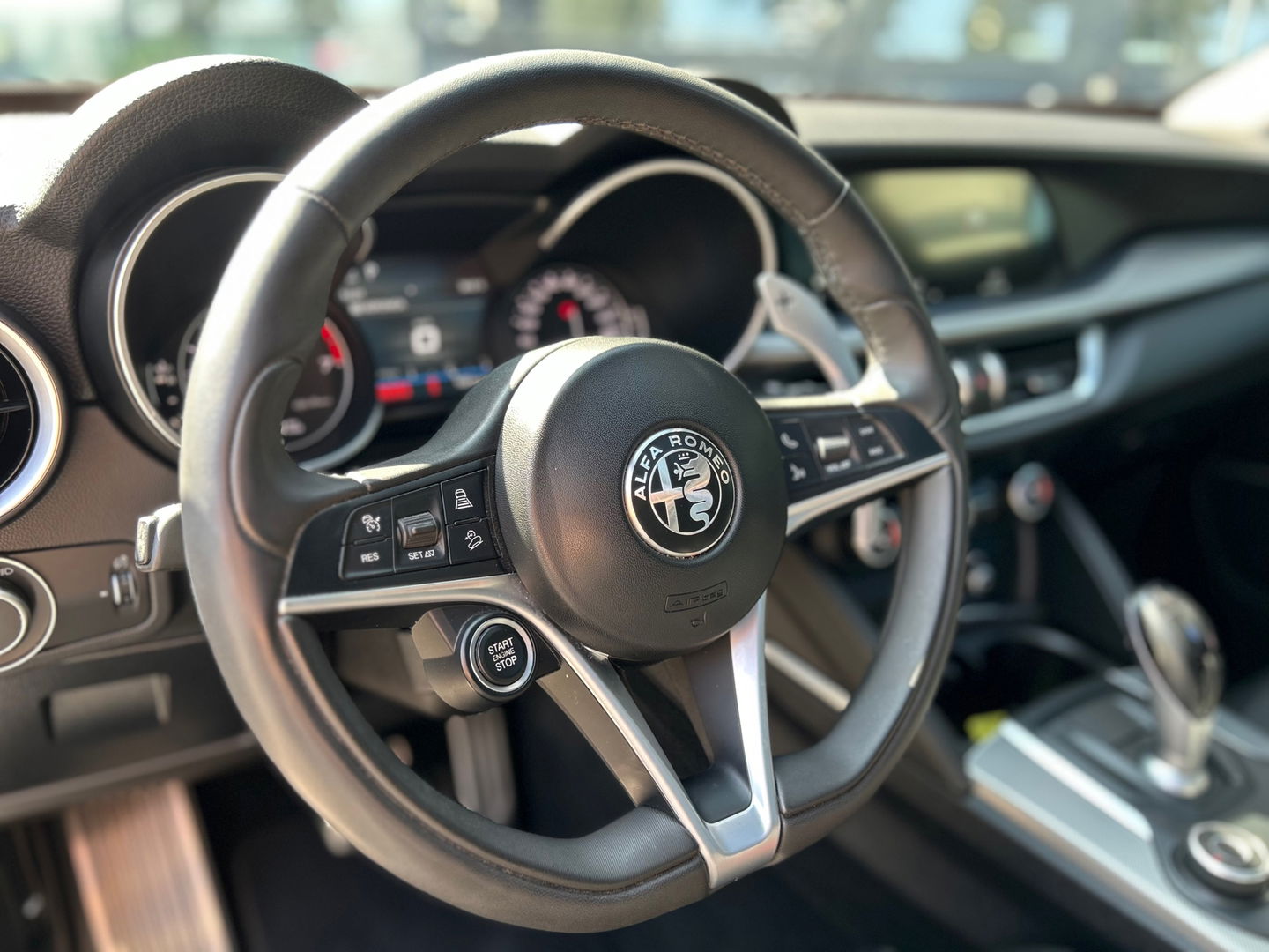 Alfa Romeo Stelvio 2.0 T AWD Super 280PK|Pano|Harman/Kardon|Memory|Camera|ACC|Keyless|Leder|Carplay