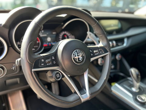 Alfa Romeo Stelvio 2.0 T AWD Super 280PK|Pano|Harman/Kardon|Memory|Camera|ACC|Keyless|Leder|Carplay