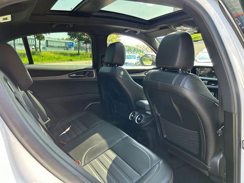 Alfa Romeo Stelvio 2.0 T AWD Super 280PK|Pano|Harman/Kardon|Memory|Camera|ACC|Keyless|Leder|Carplay