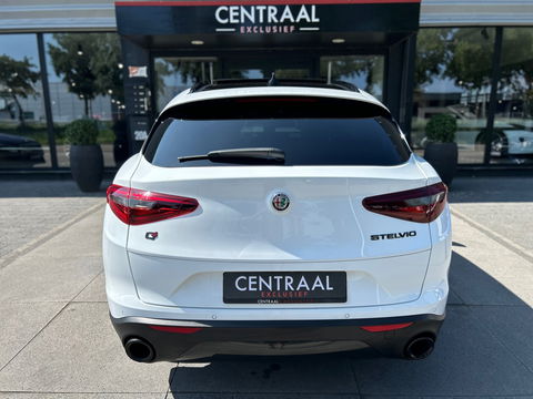 Alfa Romeo Stelvio 2.0 T AWD Super 280PK|Pano|Harman/Kardon|Memory|Camera|ACC|Keyless|Leder|Carplay