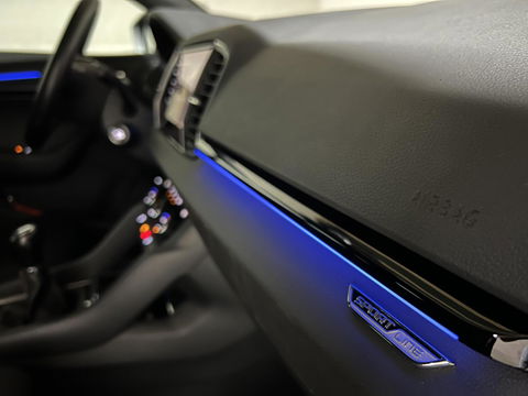 Škoda Karoq 1.5 TSI ACT Sportline Virtual Pano Canton Carplay NAP