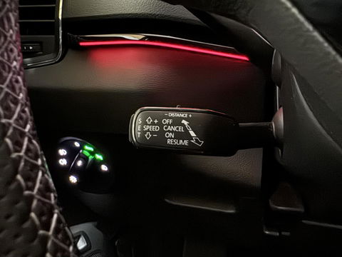 Škoda Karoq 1.5 TSI ACT Sportline Virtual Pano Canton Carplay NAP