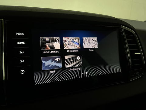 Škoda Karoq 1.5 TSI ACT Sportline Virtual Pano Canton Carplay NAP