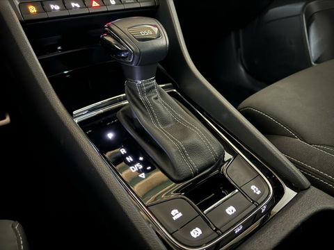 Škoda Karoq 1.5 TSI ACT Sportline Virtual Pano Canton Carplay NAP