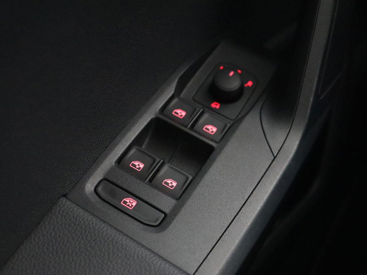 SEAT Arona 1.0 TSI Style | Automaat | Camera | Carplay | Navigatie | Climate control