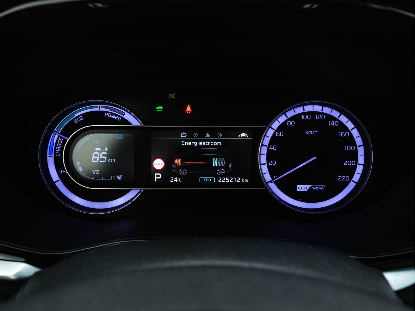 Kia Niro 1.6 GDi Hybrid DynamicLine (INCL-BTW) Aut. *ADAPTIVE-CRUISE | LEATHER-FABRIC | NAVI-FULLMAP | HEATED-COMFORTSEATS | CAMERA | DAB+ | KEYLESS | ECC | DIGI-COCKPIT | SHIFT-PADDLES | LANE-ASSIST | PDC | TOWBAR | 16''ALU*
