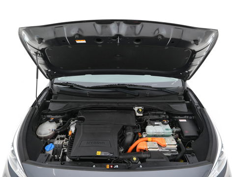 Kia Niro 1.6 GDi Hybrid DynamicLine (INCL-BTW) Aut. *ADAPTIVE-CRUISE | LEATHER-FABRIC | NAVI-FULLMAP | HEATED-COMFORTSEATS | CAMERA | DAB+ | KEYLESS | ECC | DIGI-COCKPIT | SHIFT-PADDLES | LANE-ASSIST | PDC | TOWBAR | 16''ALU*