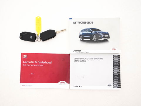Kia Niro 1.6 GDi Hybrid DynamicLine (INCL-BTW) Aut. *ADAPTIVE-CRUISE | LEATHER-FABRIC | NAVI-FULLMAP | HEATED-COMFORTSEATS | CAMERA | DAB+ | KEYLESS | ECC | DIGI-COCKPIT | SHIFT-PADDLES | LANE-ASSIST | PDC | TOWBAR | 16''ALU*
