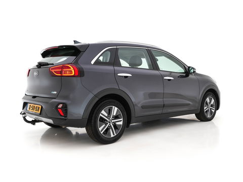 Kia Niro 1.6 GDi Hybrid DynamicLine (INCL-BTW) Aut. *ADAPTIVE-CRUISE | LEATHER-FABRIC | NAVI-FULLMAP | HEATED-COMFORTSEATS | CAMERA | DAB+ | KEYLESS | ECC | DIGI-COCKPIT | SHIFT-PADDLES | LANE-ASSIST | PDC | TOWBAR | 16''ALU*