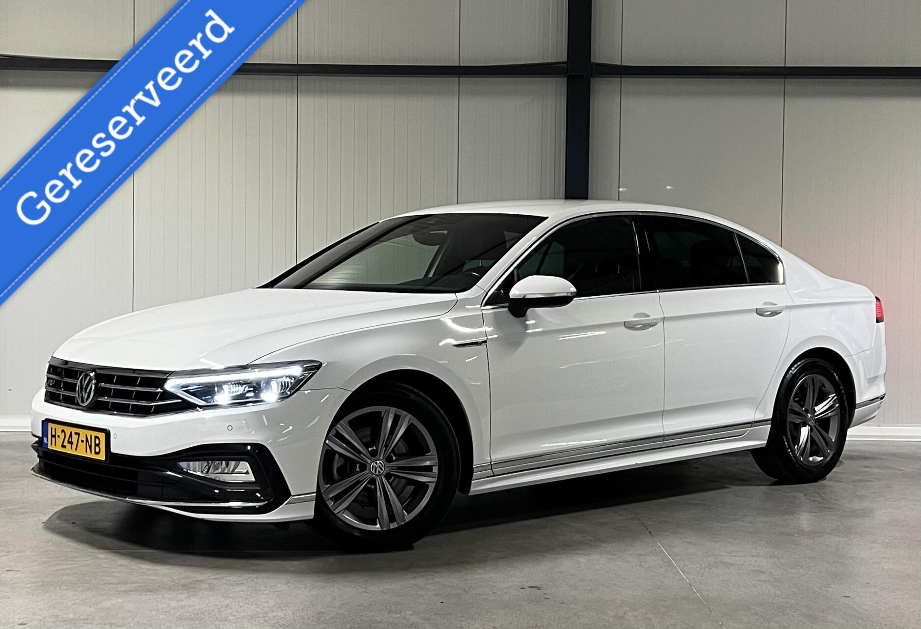 Volkswagen Passat 1.5 TSI 150PK R-line Virtual Trekhaak NAP