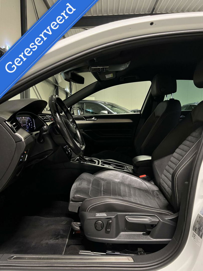 Volkswagen Passat 1.5 TSI 150PK R-line Virtual Trekhaak NAP