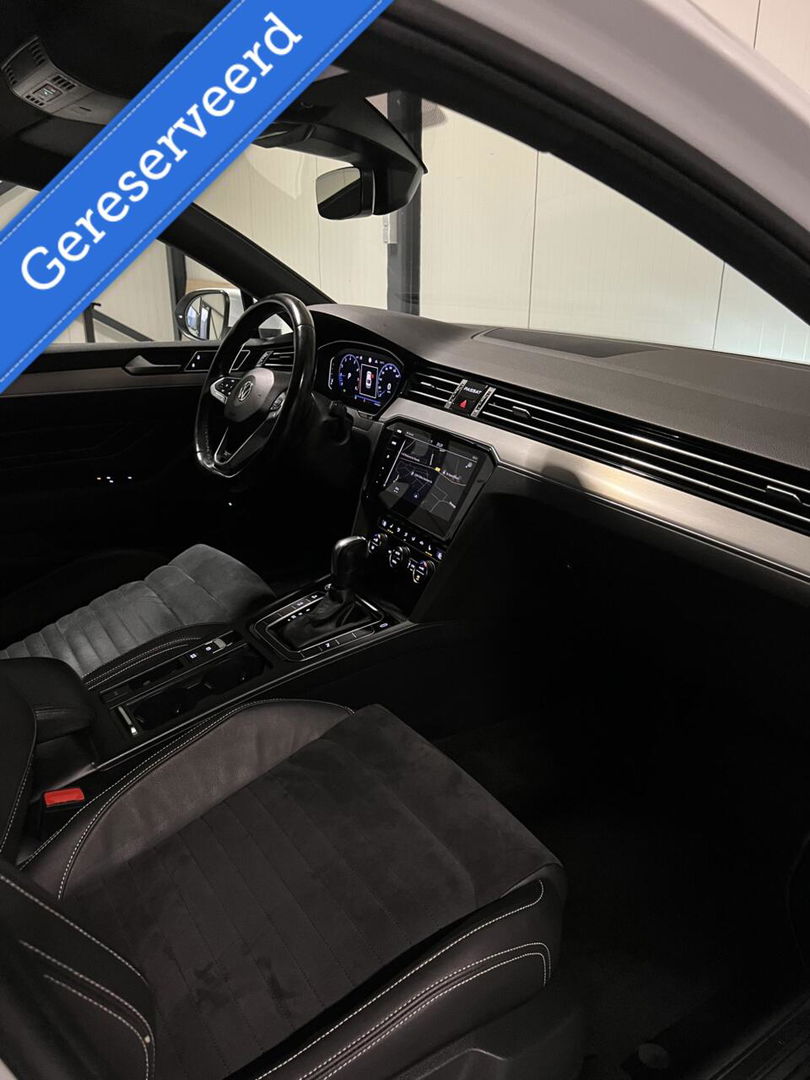 Volkswagen Passat 1.5 TSI 150PK R-line Virtual Trekhaak NAP