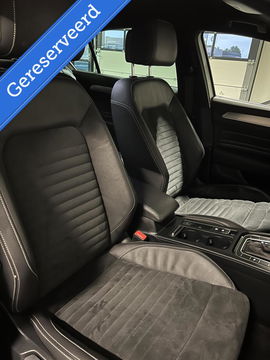 Volkswagen Passat 1.5 TSI 150PK R-line Virtual Trekhaak NAP