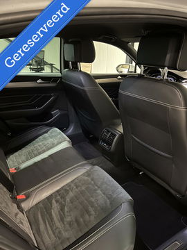 Volkswagen Passat 1.5 TSI 150PK R-line Virtual Trekhaak NAP