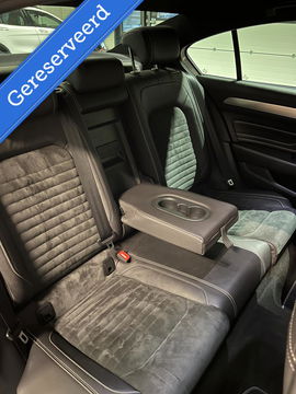 Volkswagen Passat 1.5 TSI 150PK R-line Virtual Trekhaak NAP
