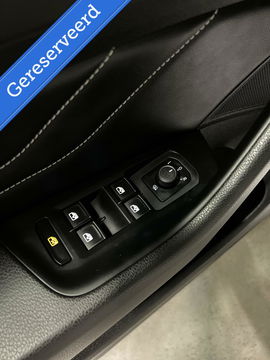 Volkswagen Passat 1.5 TSI 150PK R-line Virtual Trekhaak NAP