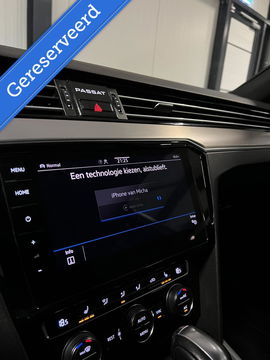 Volkswagen Passat 1.5 TSI 150PK R-line Virtual Trekhaak NAP