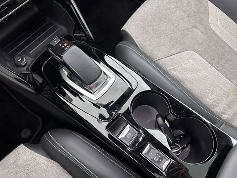 Peugeot e-208 EV GT 350 50 kWh (INCL-BTW) *PANO | FULL-LED | DIGI-COCKPIT | BLINDSPOT | CAMERA | LEATHER-ALCANTARA | AMBIENT-LIGHT | NAVI-FULLMAP | LANE-ASSIST | KEYLESS | DAB | CCS-FASTLOADER | HEATED-SPORT-SEATS | 17"ALU