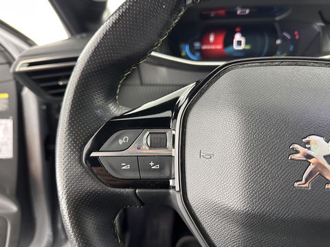 Peugeot e-208 EV GT 350 50 kWh (INCL-BTW) *PANO | FULL-LED | DIGI-COCKPIT | BLINDSPOT | CAMERA | LEATHER-ALCANTARA | AMBIENT-LIGHT | NAVI-FULLMAP | LANE-ASSIST | KEYLESS | DAB | CCS-FASTLOADER | HEATED-SPORT-SEATS | 17"ALU