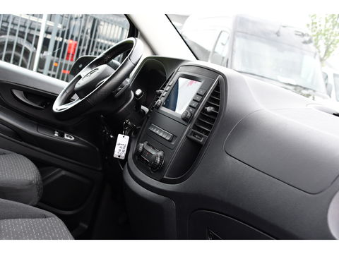 Mercedes-Benz Vito 116 CDI L3 Black Edition Camera, Cruise, Carplay, 164pk, LED, Automaat, Stoelverwarming, Trekhaak, Multimedia, Uniek!