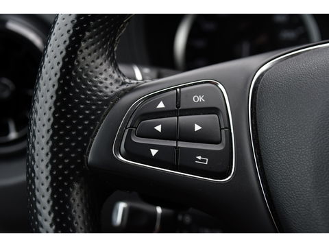 Mercedes-Benz Vito 116 CDI L3 Black Edition Camera, Cruise, Carplay, 164pk, LED, Automaat, Stoelverwarming, Trekhaak, Multimedia, Uniek!