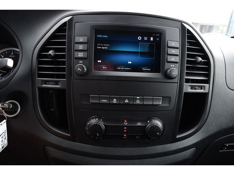 Mercedes-Benz Vito 116 CDI L3 Black Edition Camera, Cruise, Carplay, 164pk, LED, Automaat, Stoelverwarming, Trekhaak, Multimedia, Uniek!
