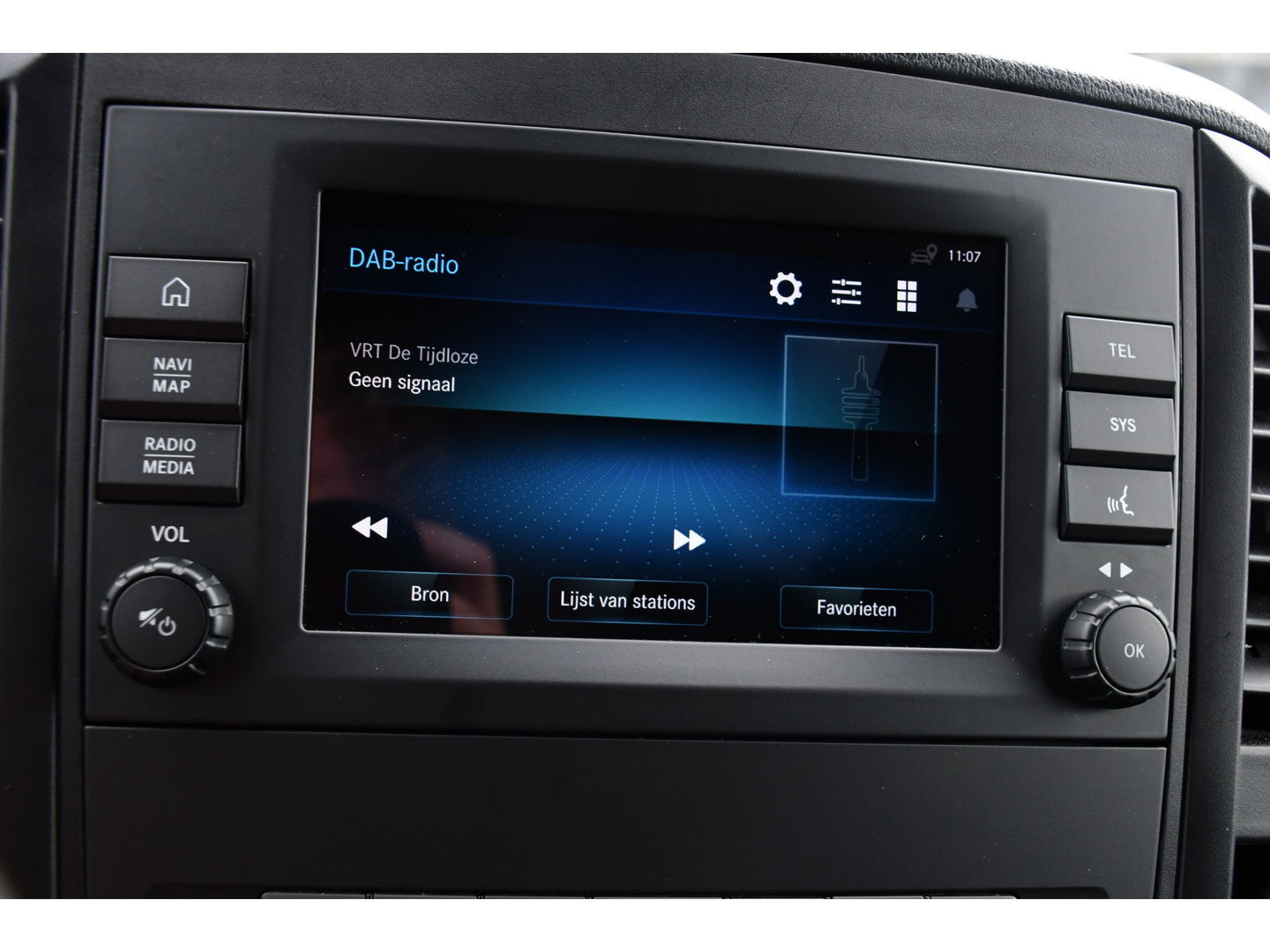 Mercedes-Benz Vito 116 CDI L3 Black Edition Camera, Cruise, Carplay, 164pk, LED, Automaat, Stoelverwarming, Trekhaak, Multimedia, Uniek!