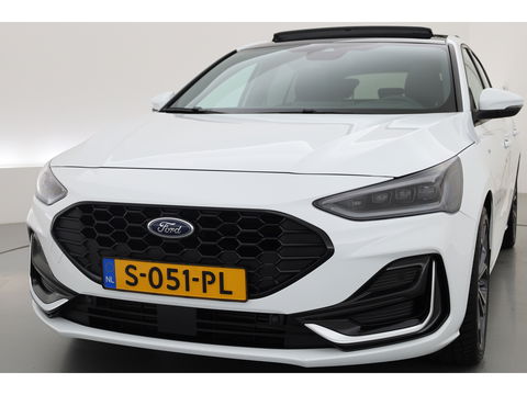 Ford Focus 1.0 EcoBoost Hybrid ST Line Vignale | Pano | HUD | Adapt. Cruise | Camera | Leder | Keyless |
