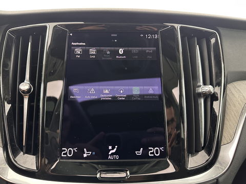 Volvo V60 2.0 T6 Plug-in hybrid AWD Plus Bright (INCL.BTW) *PANO | LUXURY-LEATHER | FULL-LED | DIGI-COCKPIT | NAVI-FULLMAP | HEATED-SPORTSEATS | KEYLESS | ECC | PDC | CRUISE | 18''ALU*