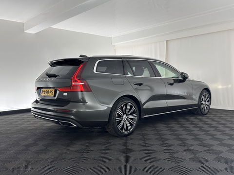 Volvo V60 2.0 T6 Plug-in hybrid AWD Plus Bright (INCL.BTW) *PANO | LUXURY-LEATHER | FULL-LED | DIGI-COCKPIT | NAVI-FULLMAP | HEATED-SPORTSEATS | KEYLESS | ECC | PDC | CRUISE | 18''ALU*