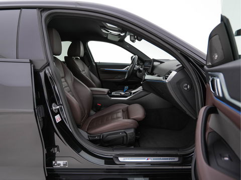 BMW i4 M50 High Executive 84 kWh M-Sportpack [ 3-Fase ] (INCL.BTW) Aut. *HEAD-UP | LUXURY-LEATHER | LASER-LIGHT | ADAPTIVE-CRUISE | HARMAN/KARDON | TOP-VIEW | SPORTSEATS | BLIND-SPOT | WIDE-SCREEN | KEYLESS | DAB+ | NAVI-FULLMAP | 19''ALU | TOWBAR