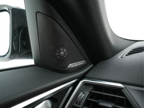 BMW i4 M50 High Executive 84 kWh M-Sportpack [ 3-Fase ] (INCL.BTW) Aut. *HEAD-UP | LUXURY-LEATHER | LASER-LIGHT | ADAPTIVE-CRUISE | HARMAN/KARDON | TOP-VIEW | SPORTSEATS | BLIND-SPOT | WIDE-SCREEN | KEYLESS | DAB+ | NAVI-FULLMAP | 19''ALU | TOWBAR